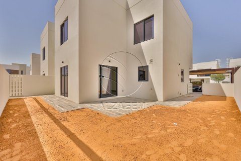 Vila na Yas Island, Abu Dhabi, SAE 4 ložnice, 315 m² Č.: 614968 - fotografie 14