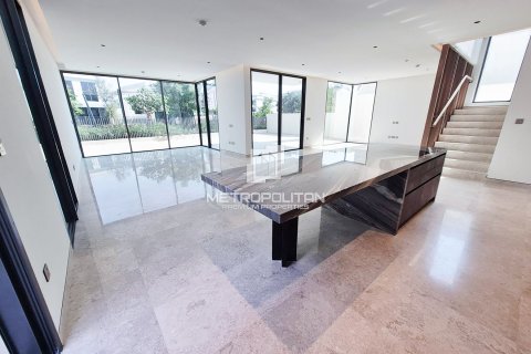 Villa in Tilal Al Ghaf, Dubai, UAE 5 bedrooms, 529 sq.m. № 665423 - photo 11
