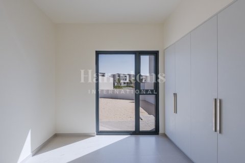 Villetta a schiera in affitto a Dubai South (Dubai World Central), Dubai, EAU 4 camere da letto, 202.99305500 mq. № 751960 - foto 3