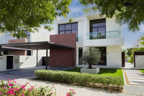 Купить виллу в Дубай, ОАЭ 5 спален, 802.9м2, № 659065 - фото 9