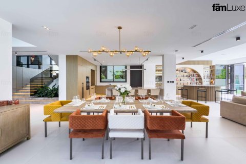 Купить виллу в Дубай, ОАЭ 5 спален, 802.9м2, № 659065 - фото 18