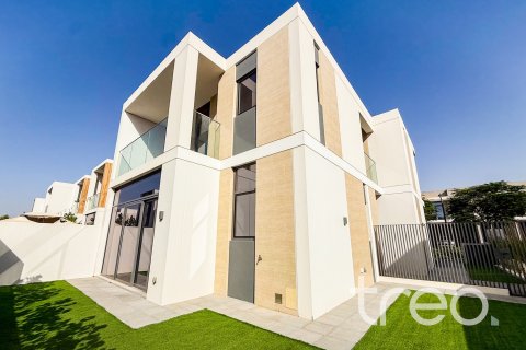 Radový dom v Arabian Ranches 3, Dubai, SAE 4 spálne, 233.84 m2 č. 758809 - Fotografia 18