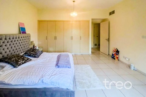 Villa en venta en The Springs, Dubai, EAU 3 dormitorios, 228.08 m2 № 758807 - foto 8