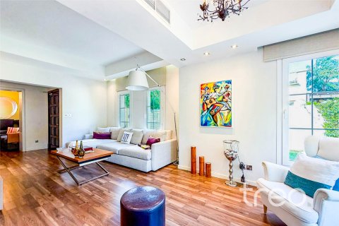Villa à vendre à  The Springs, Dubai, EAU 3 chambres, 208.66 m2 № 758805 - photo 4