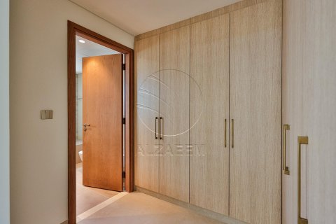 Khalifa City, Abu Dhabi, UAE의 판매용 타운하우스 침실 3개, 239제곱미터 번호 615993 - 사진 18