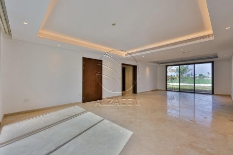 Vila na Yas Island, Abu Dhabi, SAE 5 ložnice, 674 m² Č.: 615991 - fotografie 7