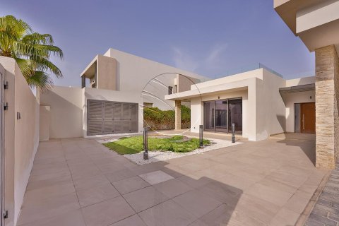 Vila na Yas Island, Abu Dhabi, SAE 5 ložnice, 674 m² Č.: 615991 - fotografie 25