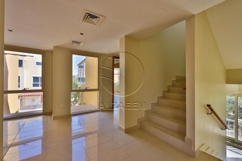 阿联酋 Abu Dhabi Al Raha Gardens 待租 : 4 卧, 299 平方米 , 编号615989 - 照片 22