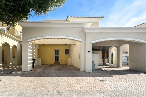 Radhus uthyres i Arabian Ranches, Dubai, UAE 2 sovrum, 157.19 kvm Nr. 739364 - fotografi 2