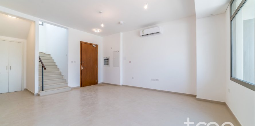 Radhus i Town Square, Dubai, UAE 3 sovrum, 205.59 kvm Nr. 739365
