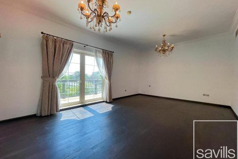 Villa te koop in Jumeirah Islands, Dubai, VAE 4 slaapkamers, 990 vr.m., nr 646351 - foto 12