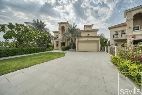 Villa en venta en Jumeirah Islands, Dubai, EAU 4 dormitorios, 990 m2 № 646351 - foto 1