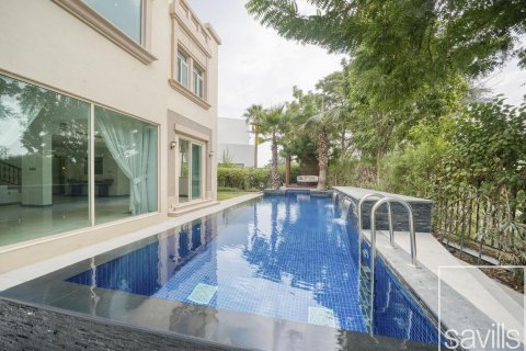 Villa te koop in Jumeirah Islands, Dubai, VAE 4 slaapkamers, 990 vr.m., nr 646351 - foto 18