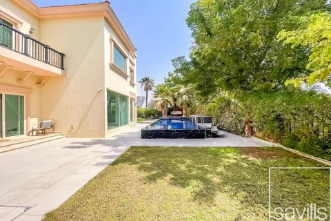 Villa te koop in Jumeirah Islands, Dubai, VAE 4 slaapkamers, 990 vr.m., nr 646351 - foto 4
