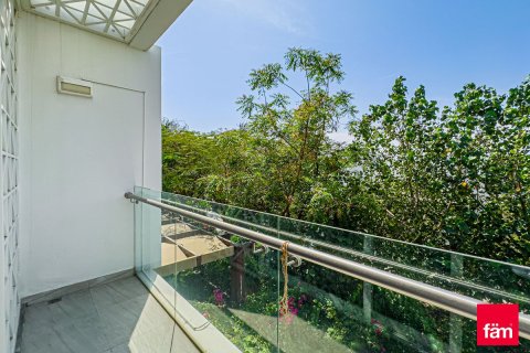 Shtëpi në qytet në Dubai, Emiratet e Bashkuara Arabe 3 dhoma gjumi, 269.1 m2. № 710123 - Foto 5