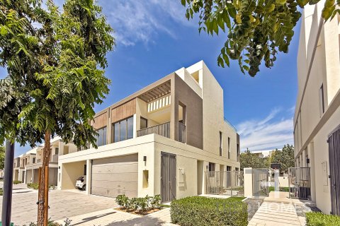Townhouse di Tilal Al Ghaf, Dubai, UEA 4 kamar tidur, 317 m2 nomor 590263 - foto 3