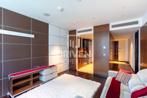 Apartament do wynajęcia w Downtown Dubai (Downtown Burj Dubai), Dubai, ZEA 1 sypialnia, 102.01 mkw., nr 745537 - zdjęcie 4