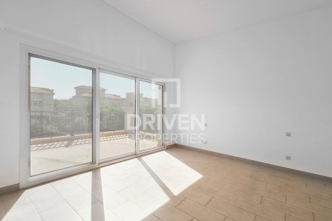 Vilë në The Villa, Dubai, Emiratet e Bashkuara Arabe 5 dhoma gjumi, 465 m2. № 603483 - Foto 5