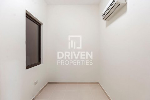 Vila v Reem, Dubai, SAE 3 ložnice, 256 m² Č.: 603496 - fotografie 9