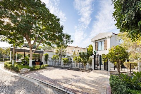 Villa Dubai Investment Parkjā, AAE 5 istabas, 951 m2 Nr. 603488 - attēls 27