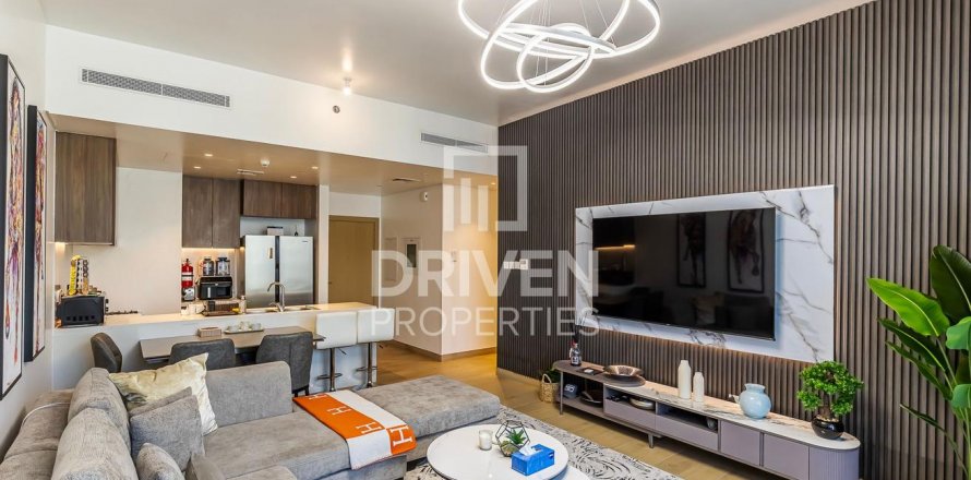 דירה ב Jumeirah, Dubai, איחוד האמירויות 2 חדרי שינה, 112 מ"ר מספר 603486