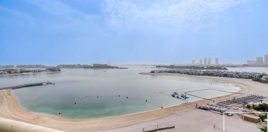 Appartement à Palm Jumeirah, Dubai, EAU: 2 chambres, 185.25 m2 № 755202