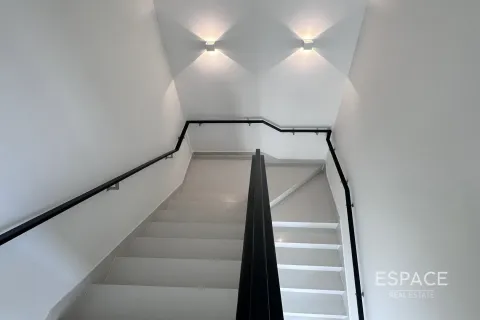 Townhouse di Dubai South (Dubai World Central), Dubai, UEA 4 kamar tidur, 223 m2 nomor 670196 - foto 2