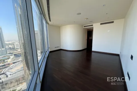 آپارتمان برای اجاره در Downtown Dubai (Downtown Burj Dubai)، Dubai، امارات متحده عربی 3 خوابه ، 217 متر مربع ، شماره 670200 - تصویر 4