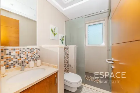 Зняти в оренду віллу в Jumeirah Park, Дубай, ОАЕ 4 спальні, 403м2, № 670198 - фото 13