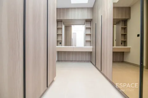 Üürile anda villa asukohaga Tilal Al Ghaf, Dubai, AÜE: 4 magamistoaga, 373 m² Nr 670199 - pilt 7