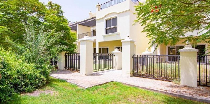 Townhouse sa Al Hamra Village, Ras Al Khaimah, UAE 4 silid-tulugan, 371.6 sq.m. № 588426
