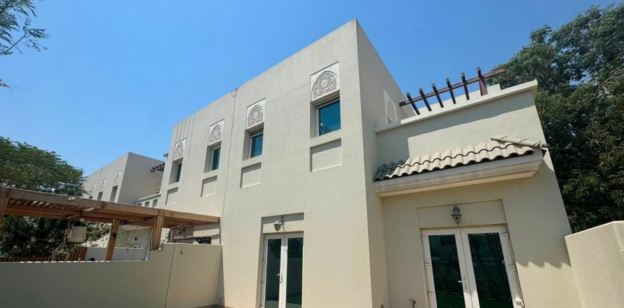 Таунхаус в Al Furjan, Дубай, ОАЭ 3 спальни, 229.6м2 № 749699