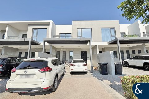 Kuća u nizu u gradu Arabian Ranches 2, Dubai, UAE 3 spavaće sobe, 185 m2 Br. 666573 - Slika 11