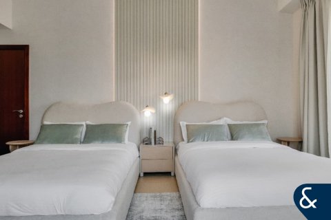 Jumeirah Beach Residence, Dubai, संयुक्त अरब अमीरात में अपार्टमेंट, 2 बेडरूम, 120 वर्ग मीटर, संख्या 666567 - फ़ोटो 7