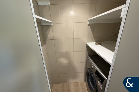 Apartment in Dubai Marina, Dubai, UAE 2 bedrooms, 121 sq.m. № 666570 - photo 23