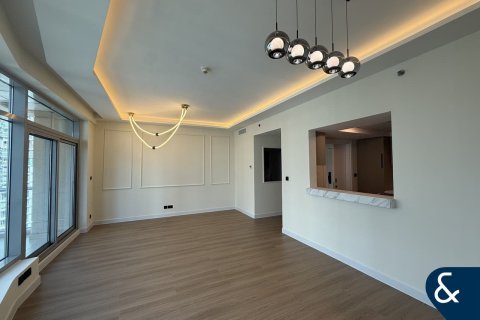 Apartment in Dubai Marina, Dubai, UAE 2 bedrooms, 121 sq.m. № 666570 - photo 3