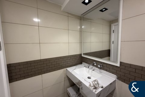 Apartment in Dubai Marina, Dubai, UAE 2 bedrooms, 121 sq.m. № 666570 - photo 20