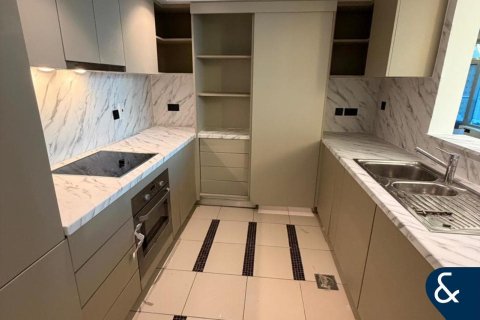 Apartment in Dubai Marina, Dubai, UAE 2 bedrooms, 121 sq.m. № 666570 - photo 7