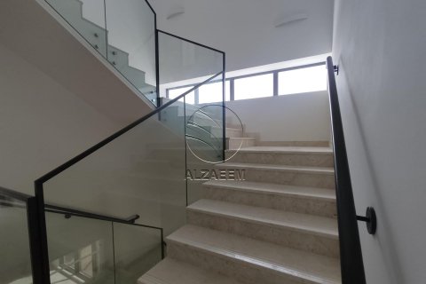 Māja Al Salam Street, Abu Dhabijā, AAE 5 istabas, 326 m2 Nr. 615873 - attēls 13