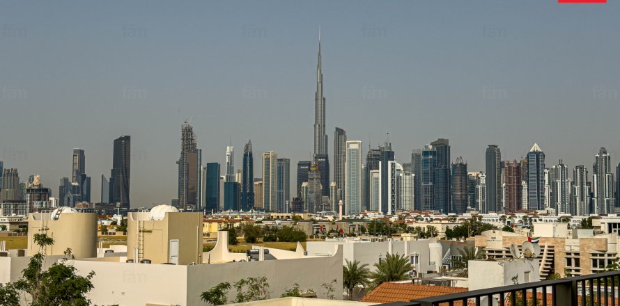 Apartment in Dubai, UAE 2 bedrooms, 68.3 sq.m. № 713236