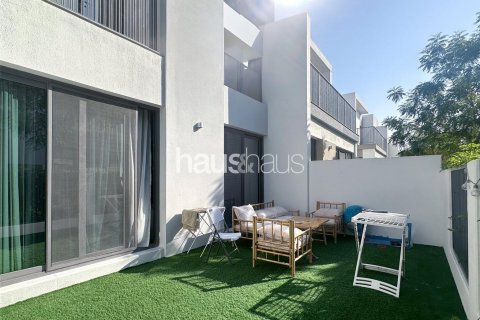 Townhouse sa Tilal Al Ghaf, Dubai, UAE 3 silid-tulugan, 200 sq.m. № 625524 - larawan 8