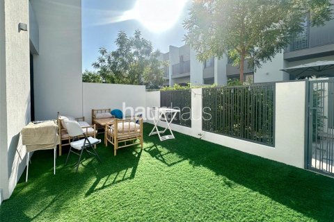 Townhouse sa Tilal Al Ghaf, Dubai, UAE 3 silid-tulugan, 200 sq.m. № 625524 - larawan 7