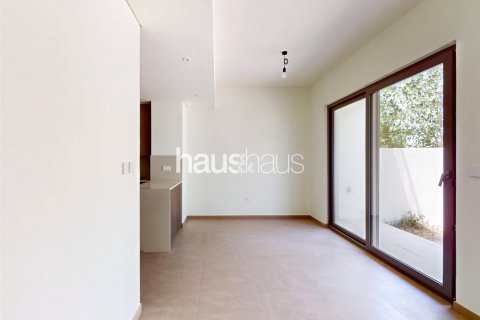Таунхаус Tilal Al Ghaf, Дубай, БАӘ-да 3 жатын бөлмелер, 200 м² № 625523 - фото 8