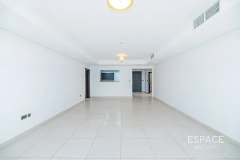 Apartment in BALQIS RESIDENCE in Palm Jumeirah, Dubai, UAE 2 bedrooms, 178 sq.m. № 650439 - photo 5