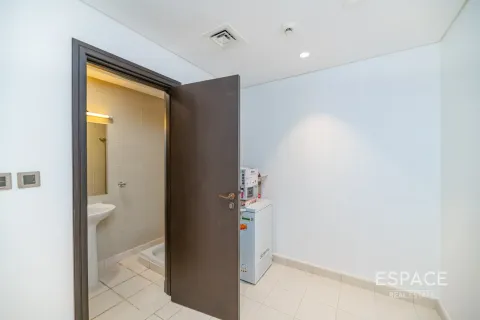 Apartment in BALQIS RESIDENCE in Palm Jumeirah, Dubai, UAE 2 bedrooms, 178 sq.m. № 650439 - photo 11