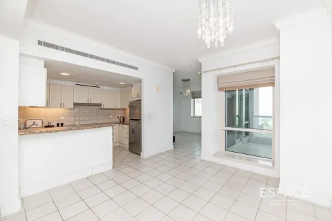Appartamento in affitto a Dubai Marina, Dubai, EAU 1 camera da letto, 110 mq. № 650436 - foto 1