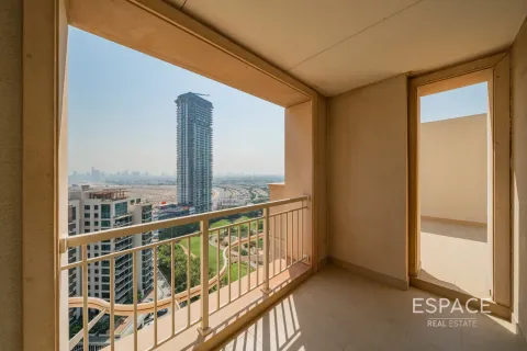 Apartment in TANARO APARTMENTS in Greens, Dubai, UAE 2 bedrooms, 160 sq.m. № 650433 - photo 18