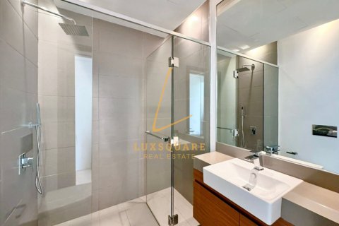 Apartment in Al Wasl, Dubai, UAE 2 bedrooms, 186 sq.m. № 753920 - photo 19
