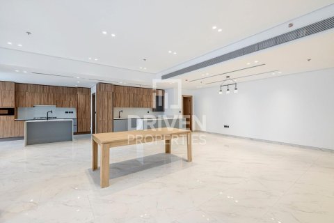 Apartament în Business Bay, Dubai, EAU 3 dormitoare, 245 mp.  №683782