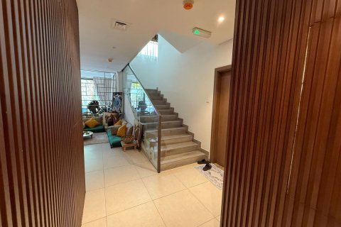Villetta a schiera in vendita a Al Salam Street, Abu Dhabi, EAU 3 camere da letto, 274 mq. № 594383 - foto 14